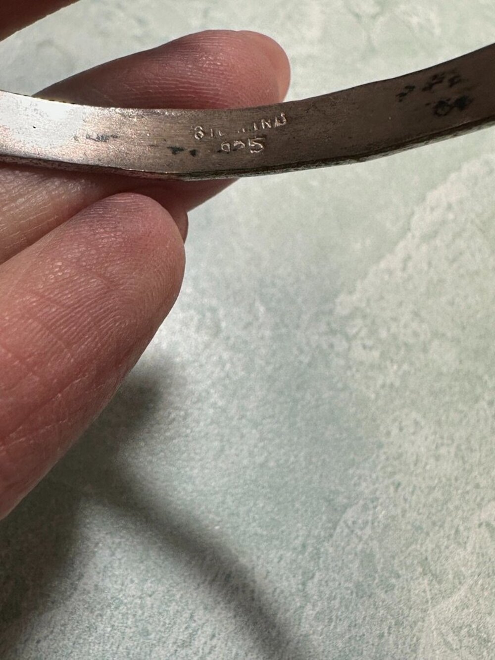 Vintage Taxo Sterling Silver .925 Bangle Bracelet Embellished Stamped - Picture 8 of 8